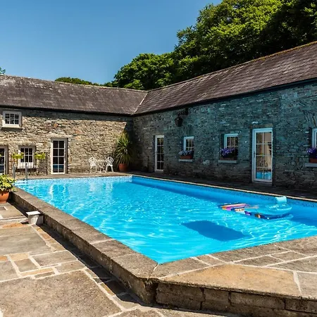 Ardnavaha House - Poolside Cottages Clonakilty Exterior photo