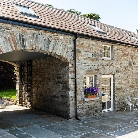 Ardnavaha House - Poolside Cottages Clonakilty Exterior photo